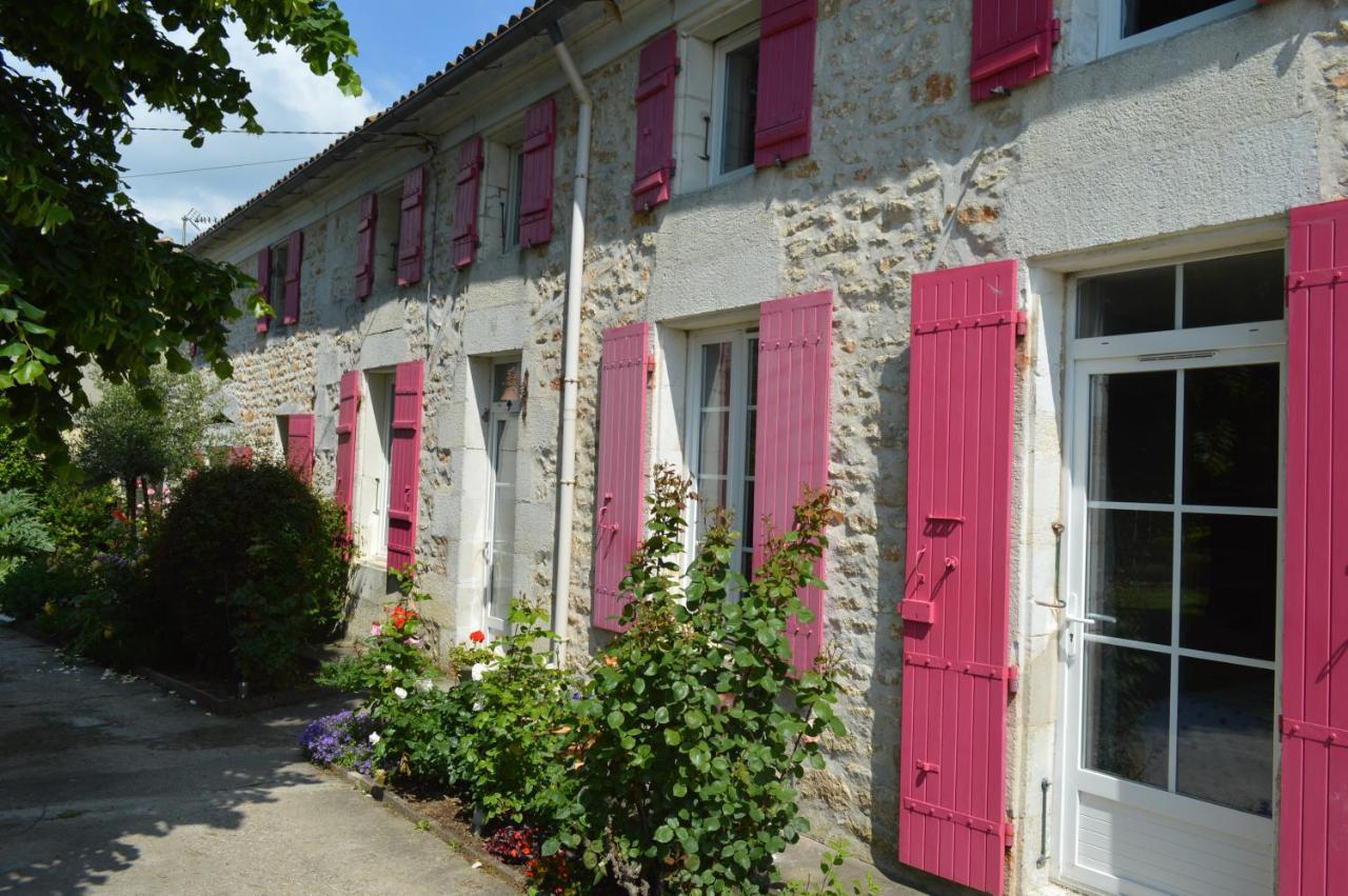 La Pastorale Bed & Breakfast Beurlay Exterior photo
