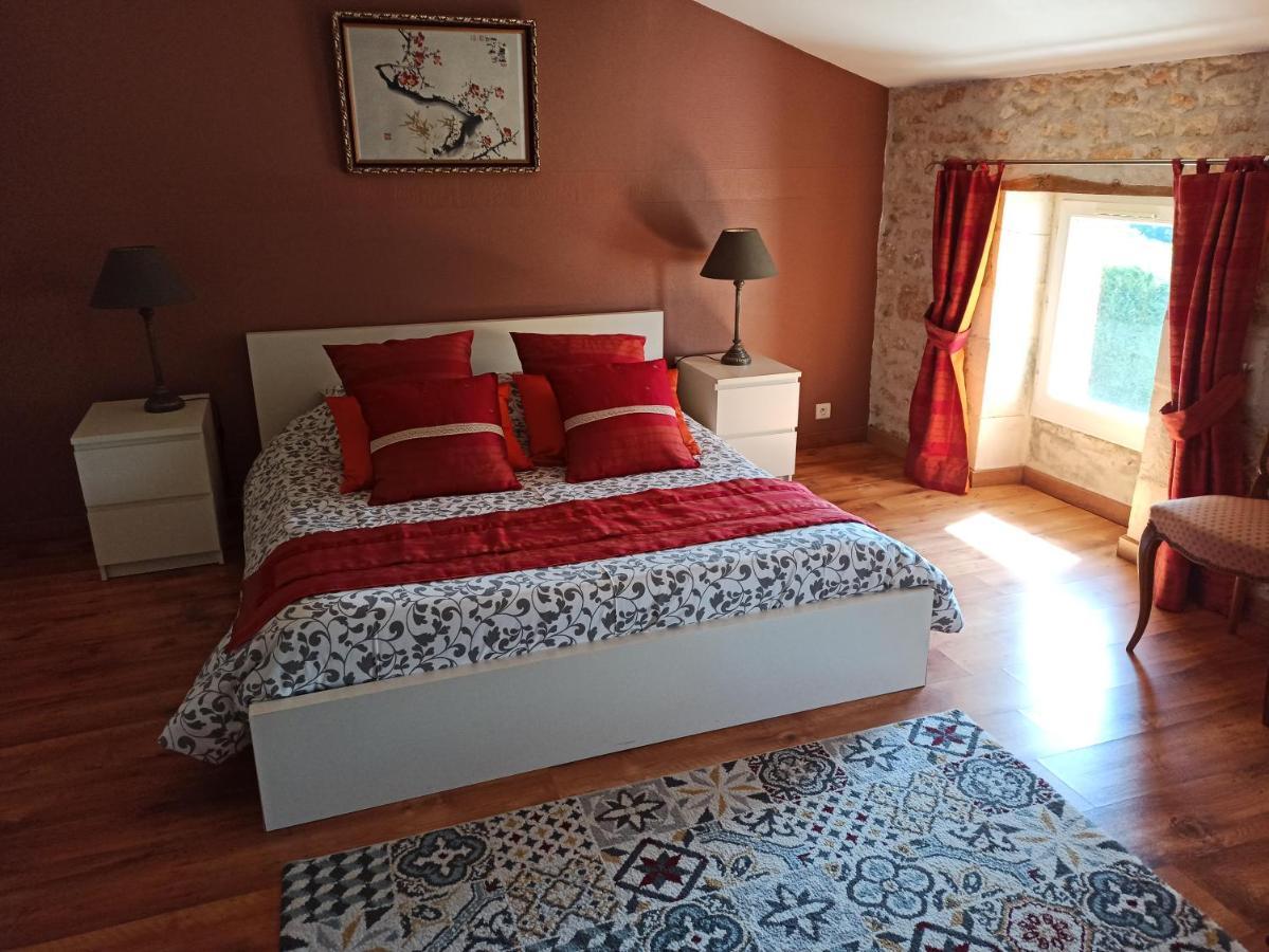 La Pastorale Bed & Breakfast Beurlay Room photo