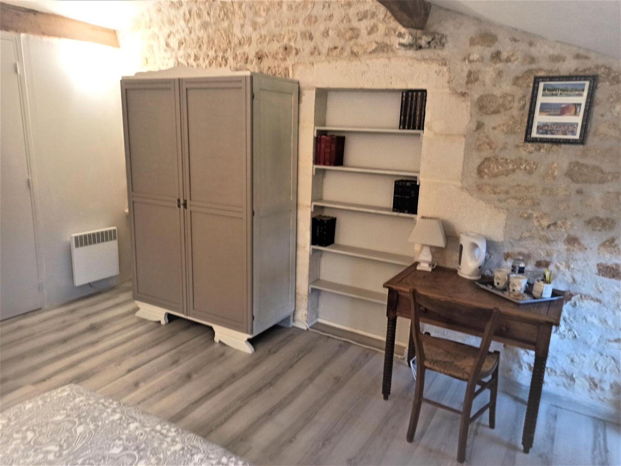 La Pastorale Bed & Breakfast Beurlay Room photo